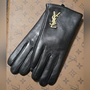 New Women's Lambskin Winter Gloves